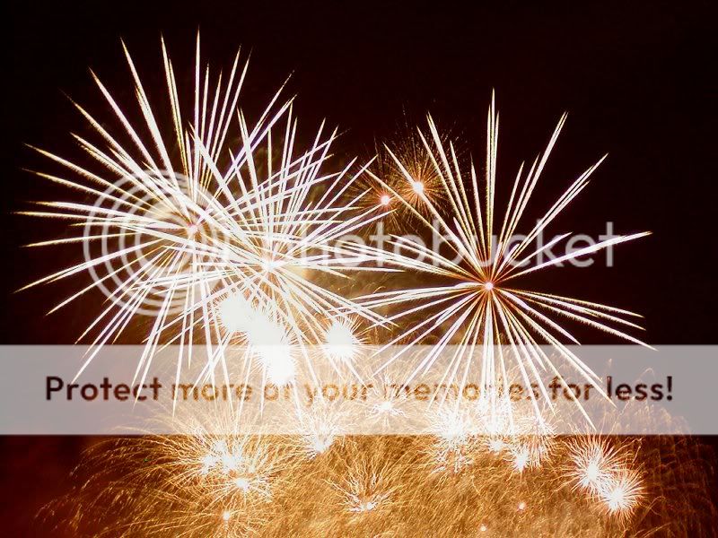 fireworks wallpaper. 77%. Exclusive