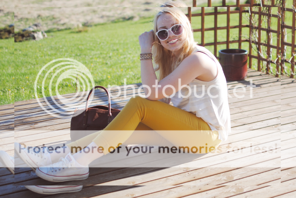 photo nimetoumln_zps85d24e9f.png