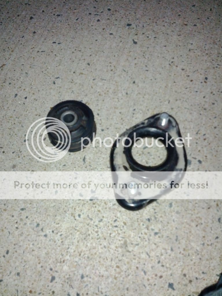 are the e36 rear shock mounts known to be weak?