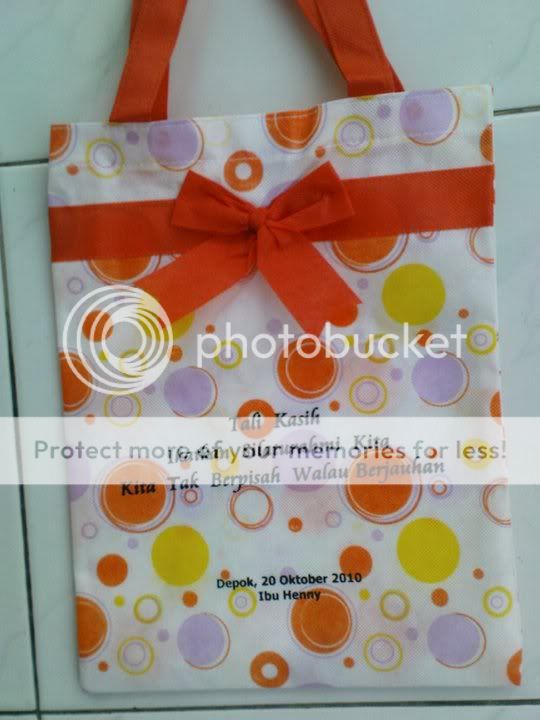 Tas spunbond harga Rp.4750,-/pcs (c) rizaksesoris grosir tas spunbond